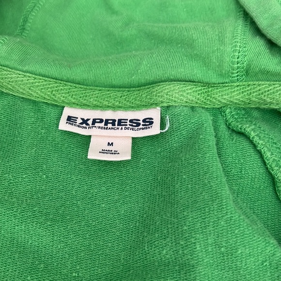 Express tracksuit - Picture 6 of 14